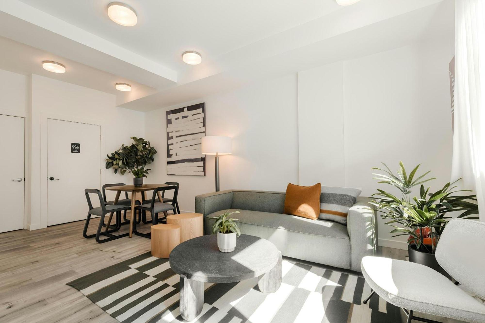 The Boylston Hotel Capitol Hill, Sonder By Marriott Bonvoy Сиэтл Экстерьер фото